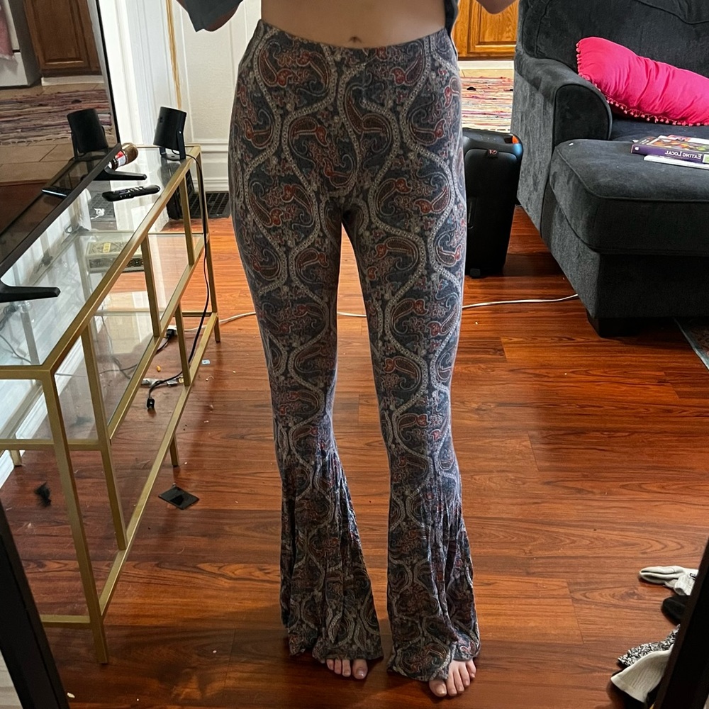 Promesa Multicolor Paisley Flare Pants.